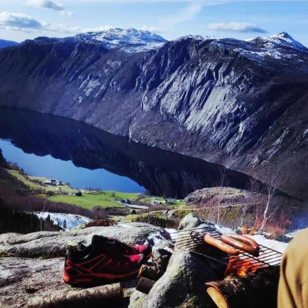 Hytte Ved Preikestolen Forsand Bagian luar foto